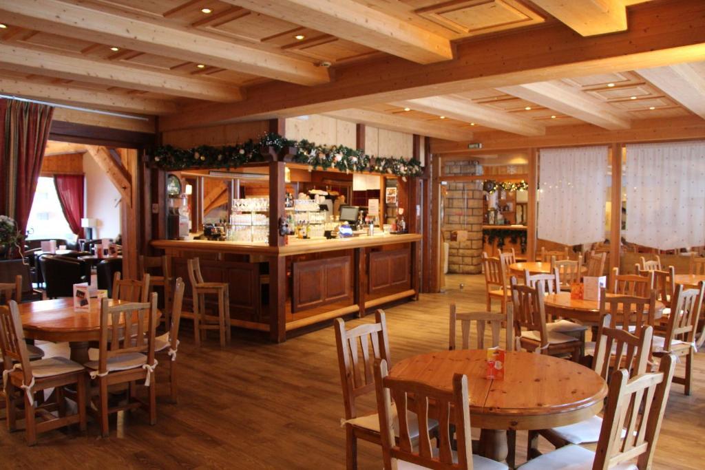 Hotel Club Le Cret Morzine Esterno foto